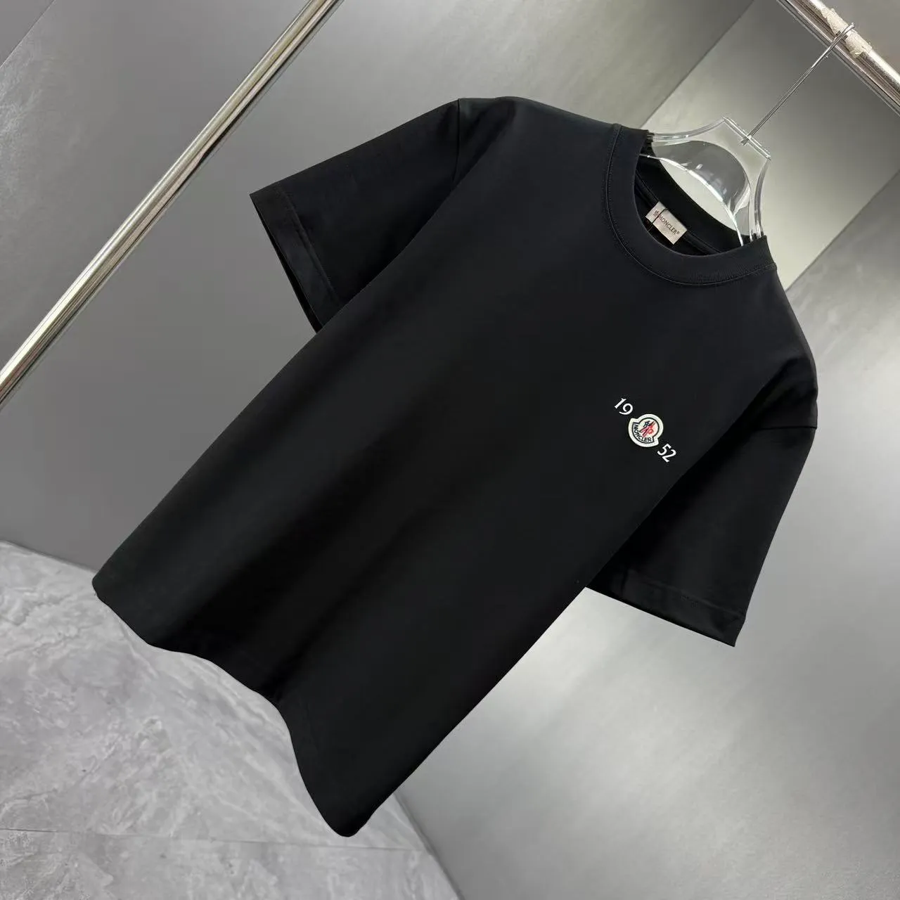 MONCL* * 2026 New Arrival T logo + ：Black White Dark Blue Brown Sizes：S M L XL XXL
